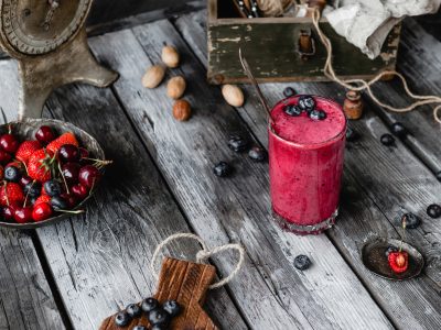 Detox, juicing, smoothies, vitamins